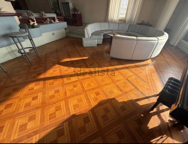 appartamento in vendita a Genova in zona Foce