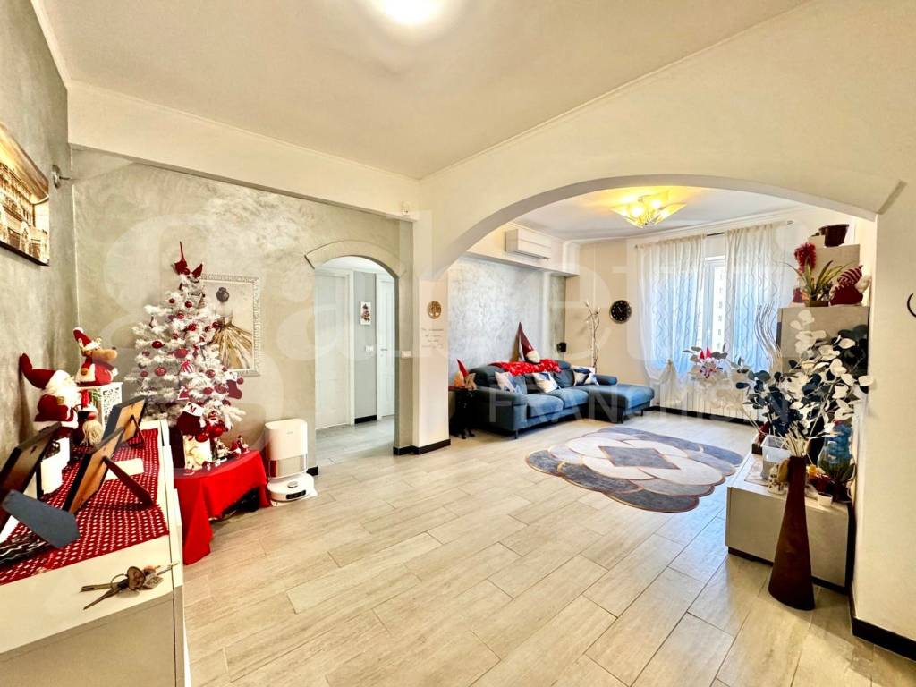 appartamento in vendita a Genova in zona Marassi