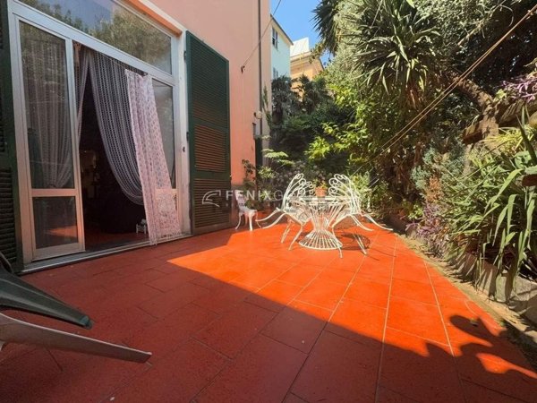 appartamento in vendita a Genova in zona Pegli