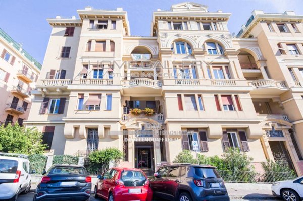 ufficio in vendita a Genova in zona Albaro