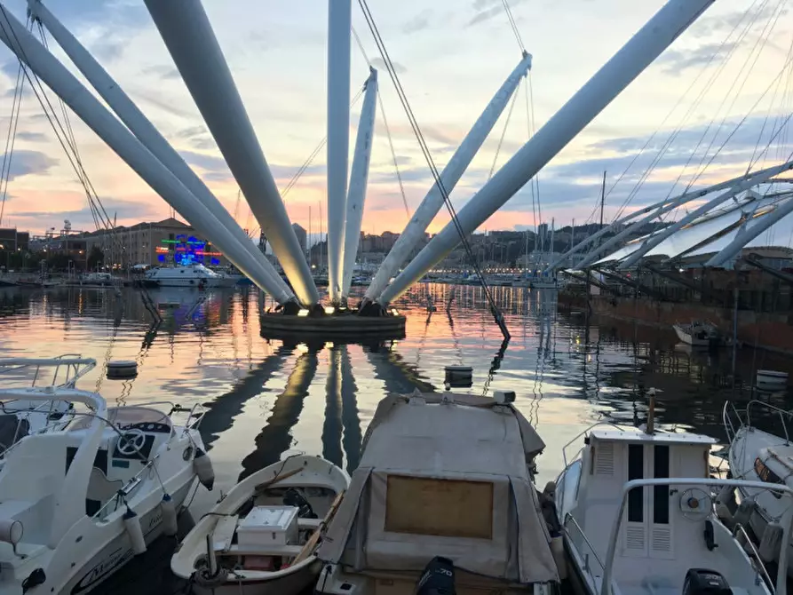 casa indipendente in vendita a Genova in zona Sottoripa / Maddalena / Molo
