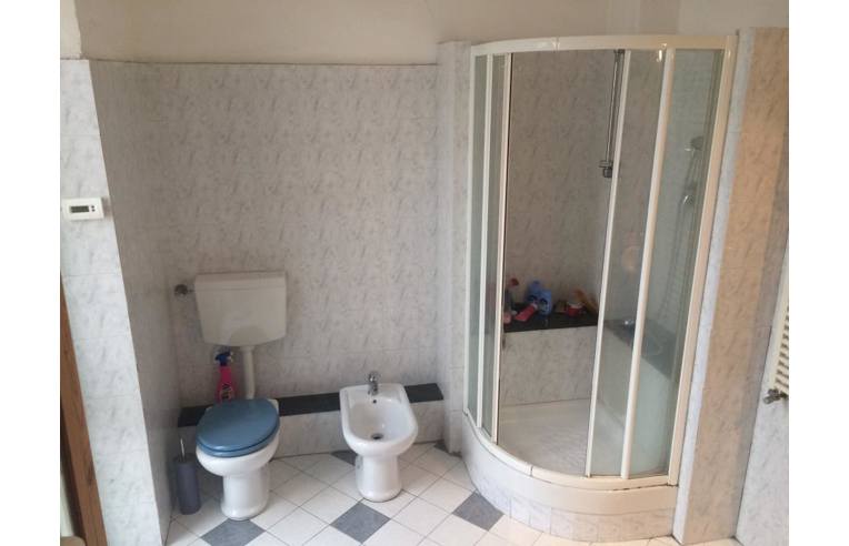 appartamento in vendita a Genova in zona Rivarolo