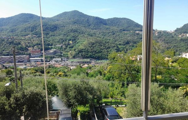 casa indipendente in vendita a Genova in zona Quarto dei Mille