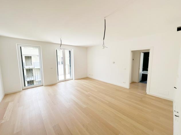 appartamento in vendita a Genova in zona Quarto dei Mille