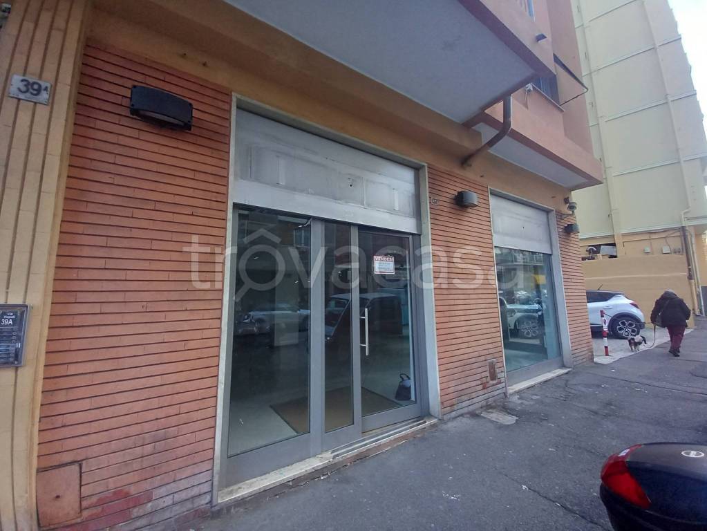 negozio in vendita a Genova in zona Oregina