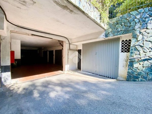 casa indipendente in vendita a Genova in zona Quarto dei Mille