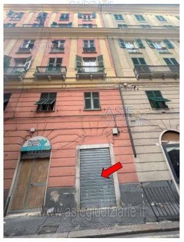 negozio in vendita a Genova in zona Sampierdarena