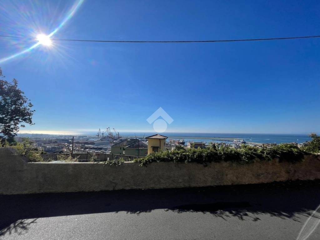 appartamento in vendita a Genova in zona Borzoli