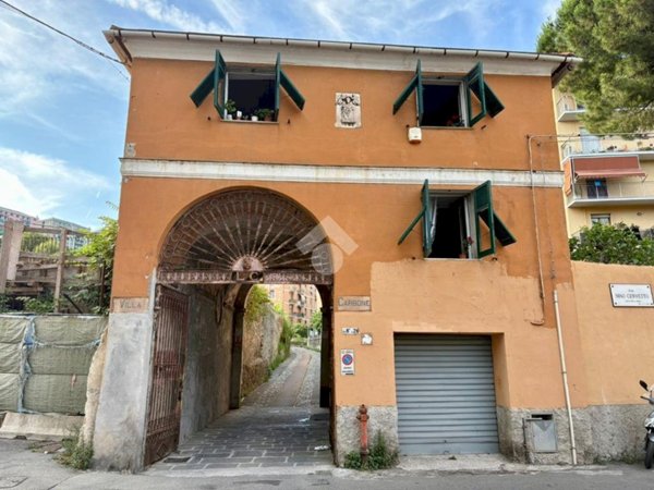 casa indipendente in vendita a Genova in zona Cornigliano
