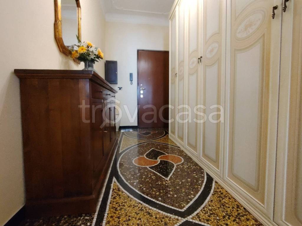 appartamento in vendita a Genova in zona Sampierdarena