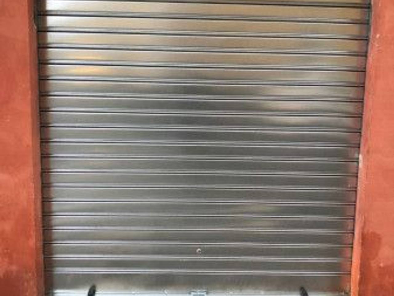 negozio in vendita a Genova in zona Palmaro / Pra'