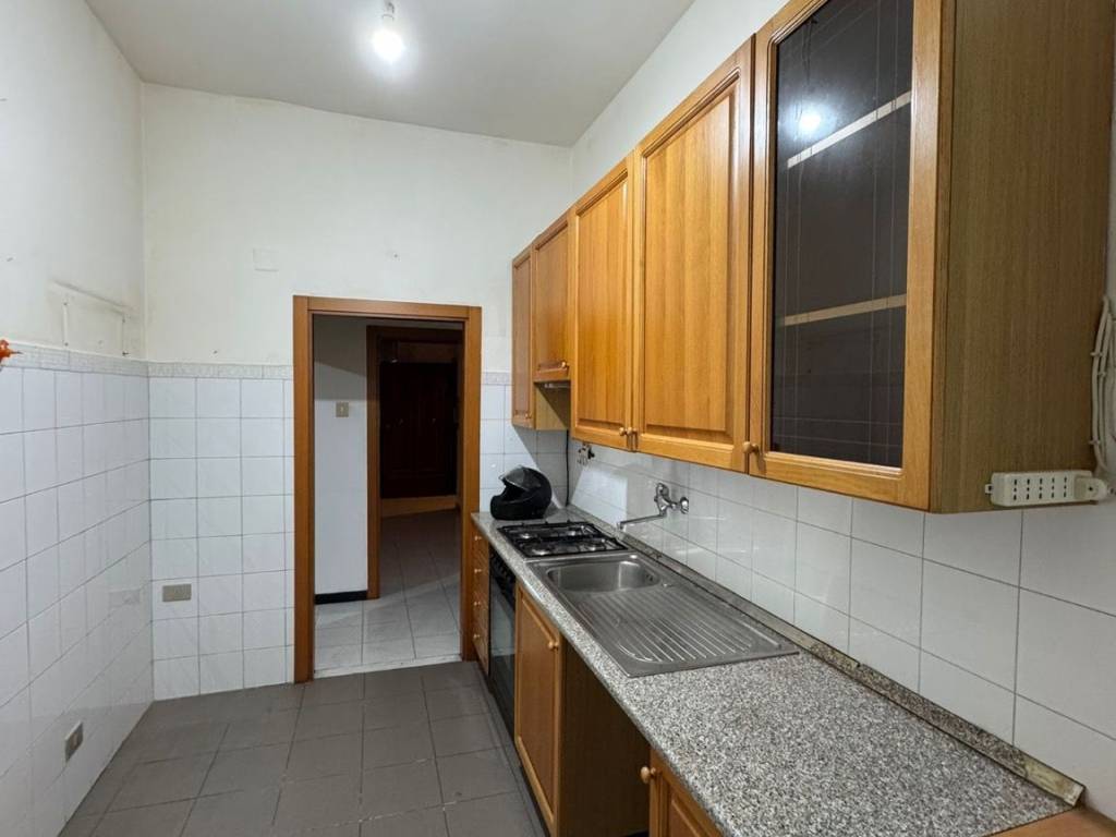 appartamento in vendita a Genova in zona Rivarolo