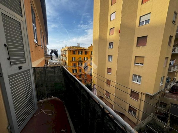 appartamento in vendita a Genova in zona Sampierdarena