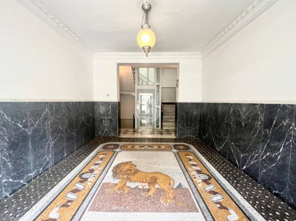 appartamento in vendita a Genova in zona Castelletto