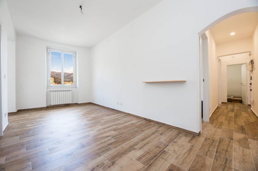 appartamento in vendita a Genova in zona Marassi