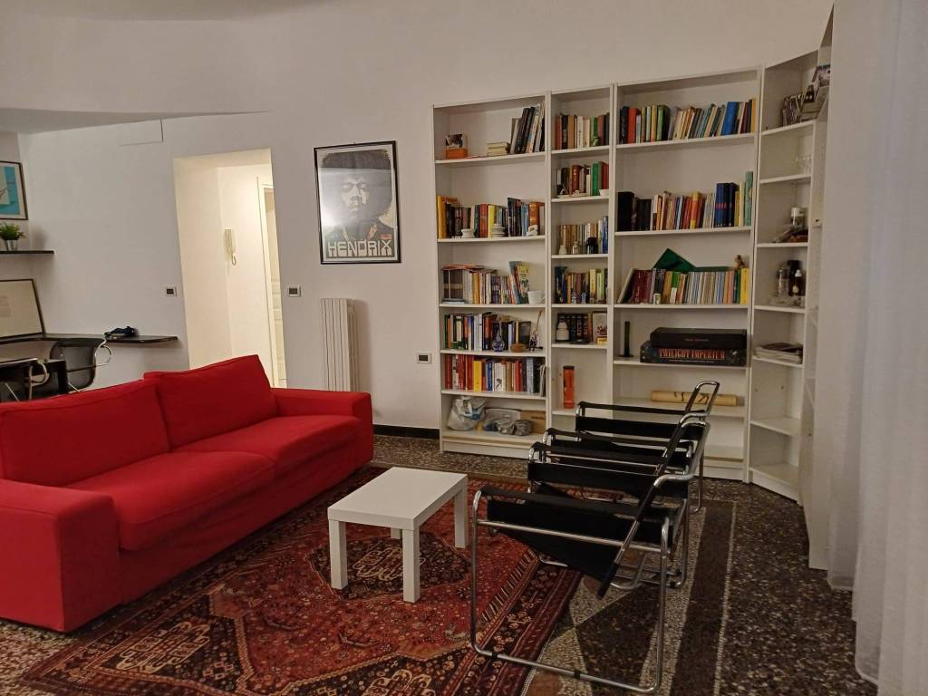 appartamento in vendita a Genova in zona Lagaccio / Granarolo