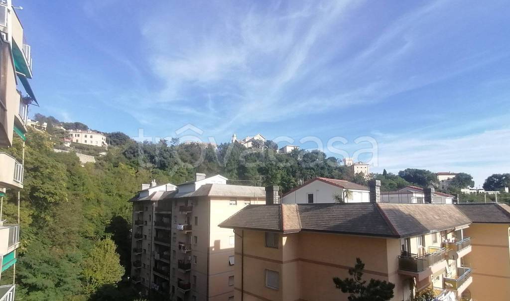 appartamento in vendita a Genova in zona San Fruttuoso