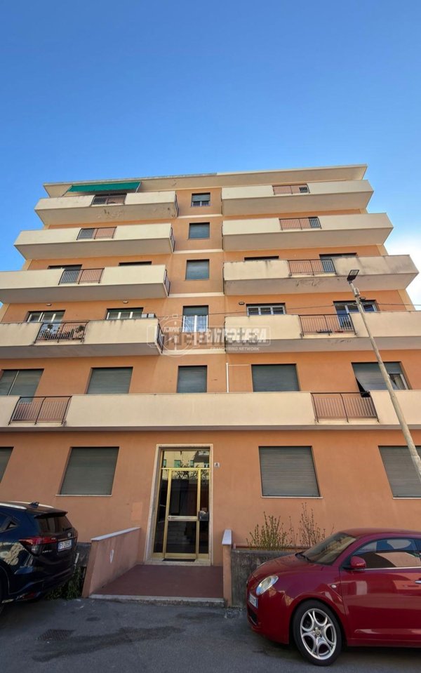appartamento in vendita a Genova in zona Sestri Ponente