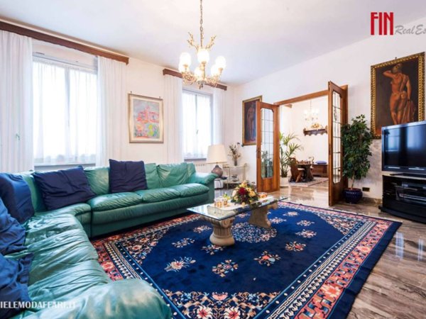 appartamento in vendita a Genova in zona Sampierdarena