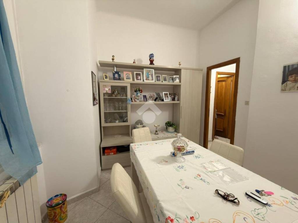 appartamento in vendita a Genova in zona Voltri