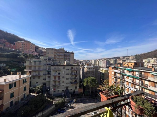 appartamento in vendita a Genova in zona Marassi