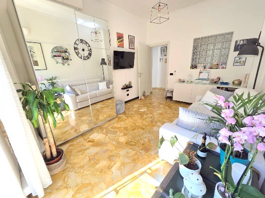 appartamento in vendita a Genova in zona Albaro