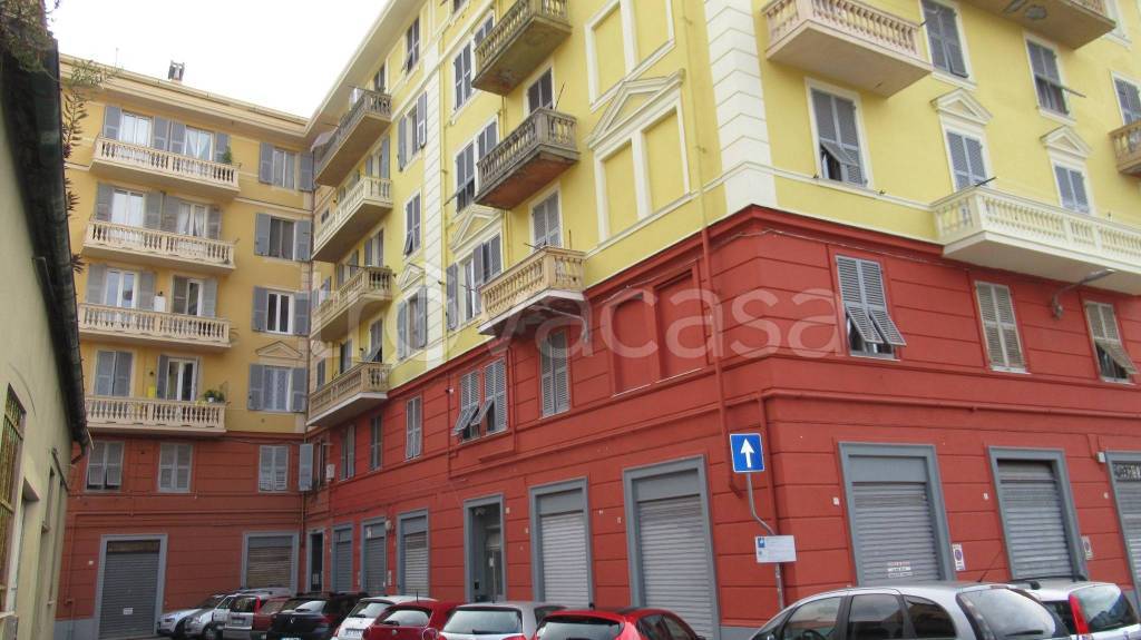 appartamento in vendita a Genova in zona Cornigliano