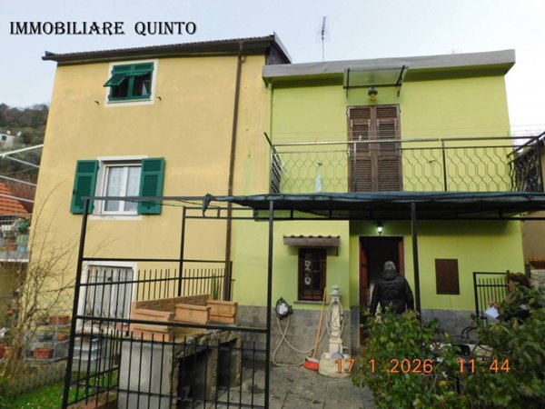 casa indipendente in vendita a Genova in zona Bavari