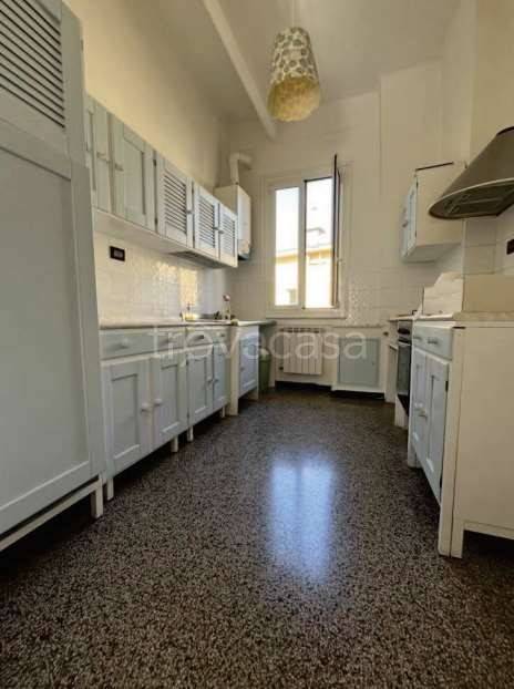 appartamento in vendita a Genova in zona Sampierdarena