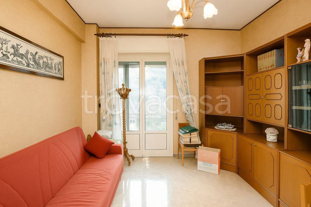 appartamento in vendita a Genova in zona Palmaro / Pra'