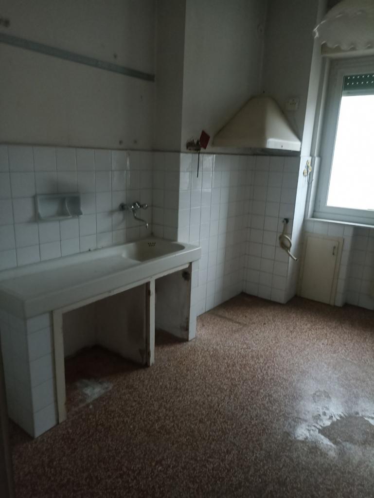 appartamento in vendita a Genova in zona Molassana