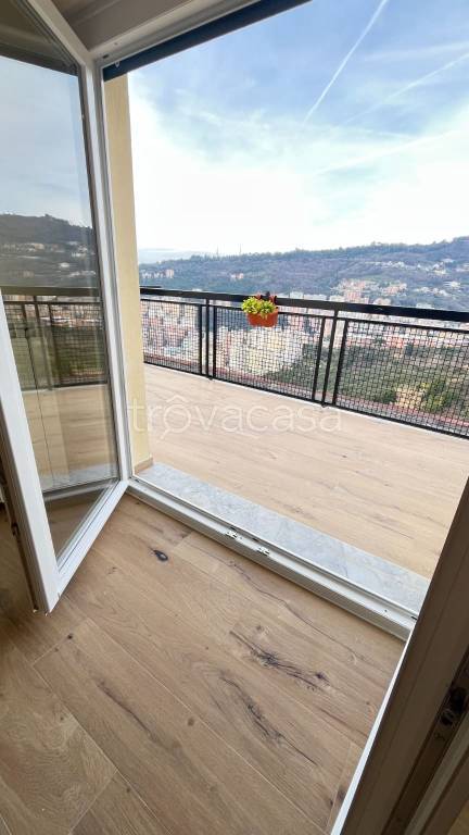 appartamento in vendita a Genova in zona Marassi