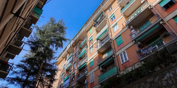 appartamento in vendita a Genova in zona Oregina