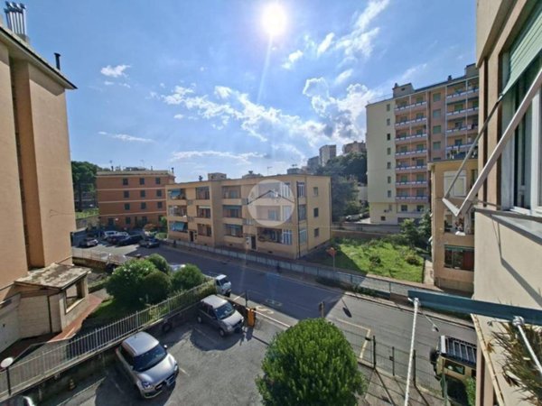 appartamento in vendita a Genova in zona Palmaro / Pra'