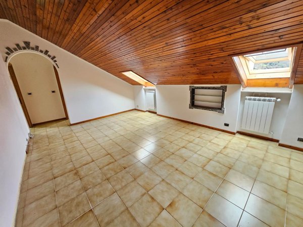 appartamento in vendita a Genova in zona Pontedecimo