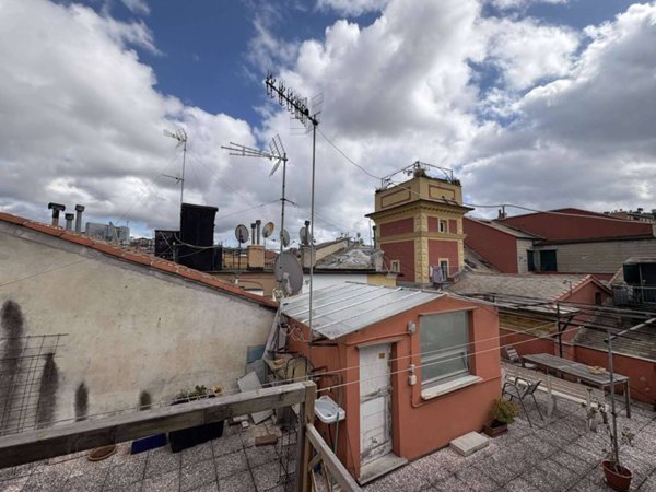 appartamento in vendita a Genova in zona Sestri Ponente