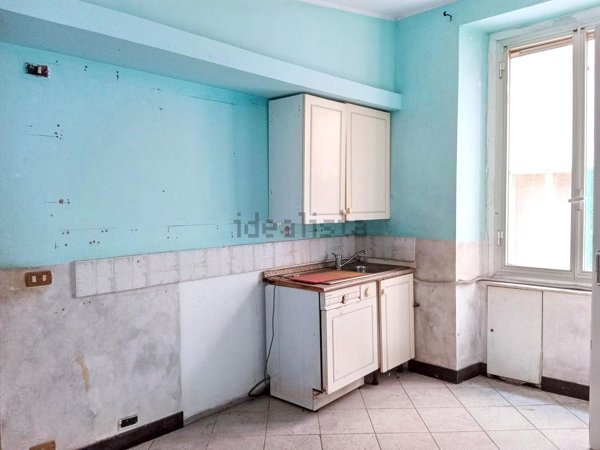 appartamento in vendita a Genova in zona Sampierdarena