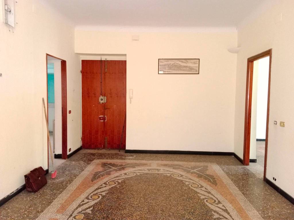 appartamento in vendita a Genova in zona Sampierdarena