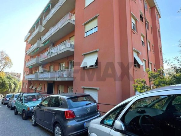 appartamento in vendita a Genova in zona Pegli