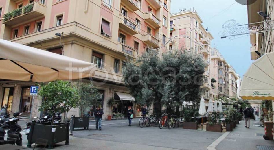 negozio in vendita a Genova