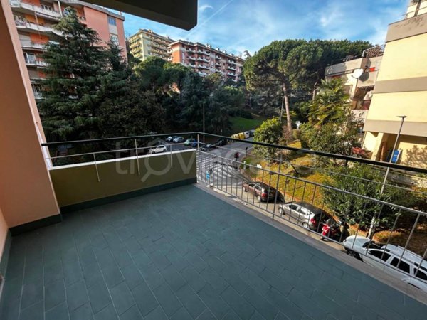 appartamento in vendita a Genova in zona Pegli