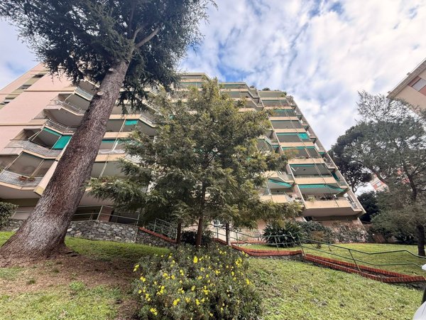 appartamento in vendita a Genova in zona Pegli