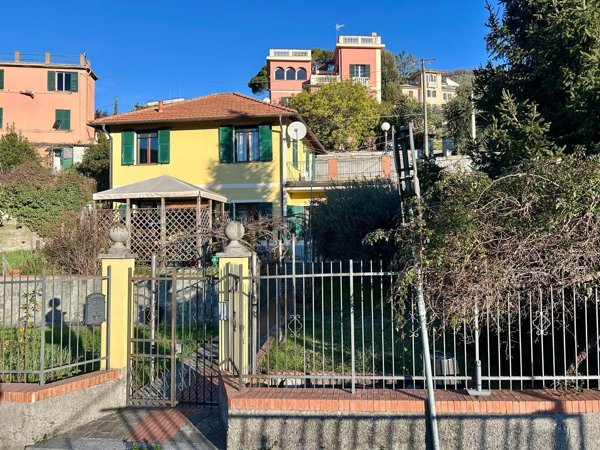 casa indipendente in vendita a Genova in zona Struppa