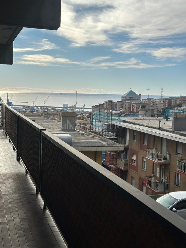 casa indipendente in vendita a Genova in zona San Teodoro