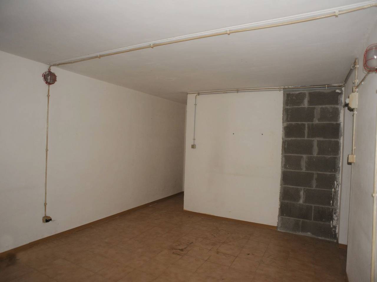 negozio in vendita a Genova in zona Palmaro / Pra'