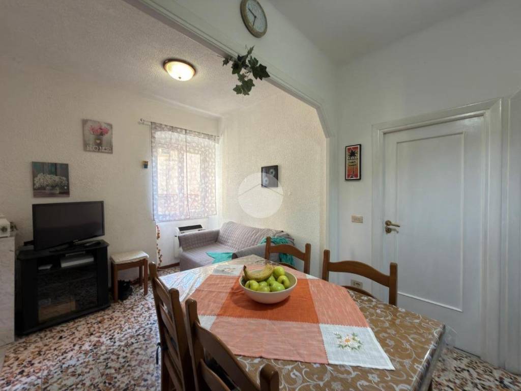 appartamento in vendita a Genova in zona Pegli