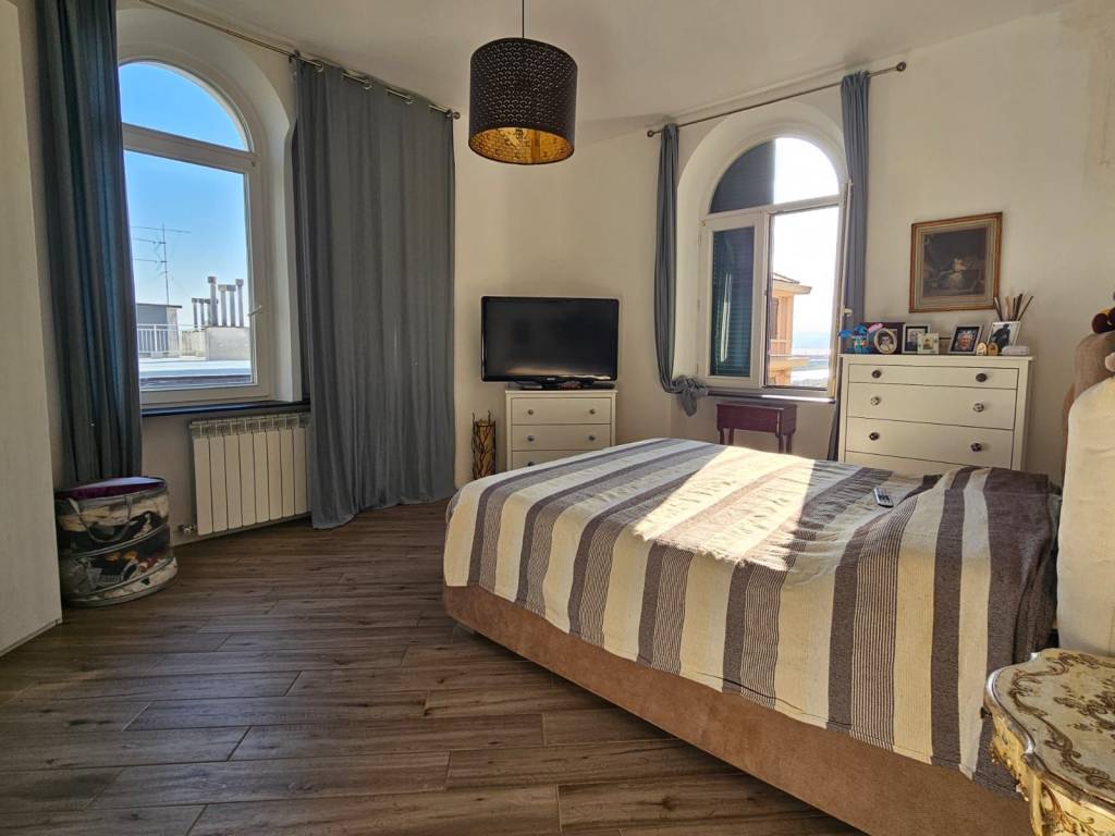 appartamento in vendita a Genova in zona Pegli