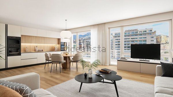 appartamento in vendita a Genova in zona Foce