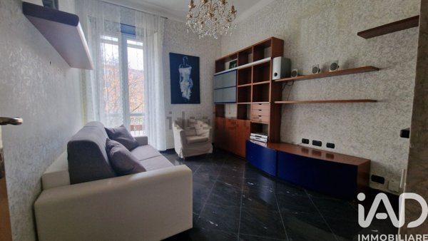 appartamento in vendita a Genova in zona Molassana