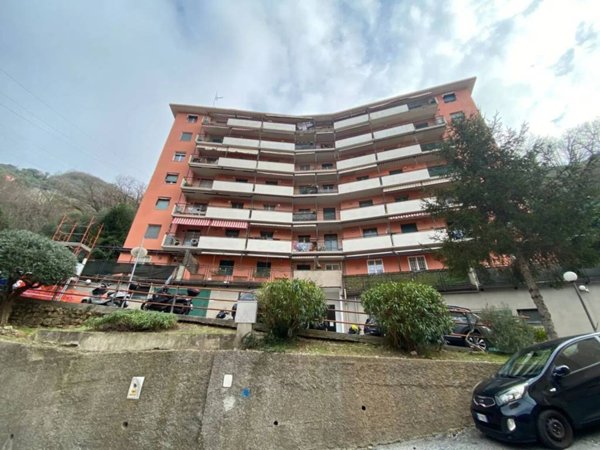 appartamento in vendita a Genova in zona Struppa